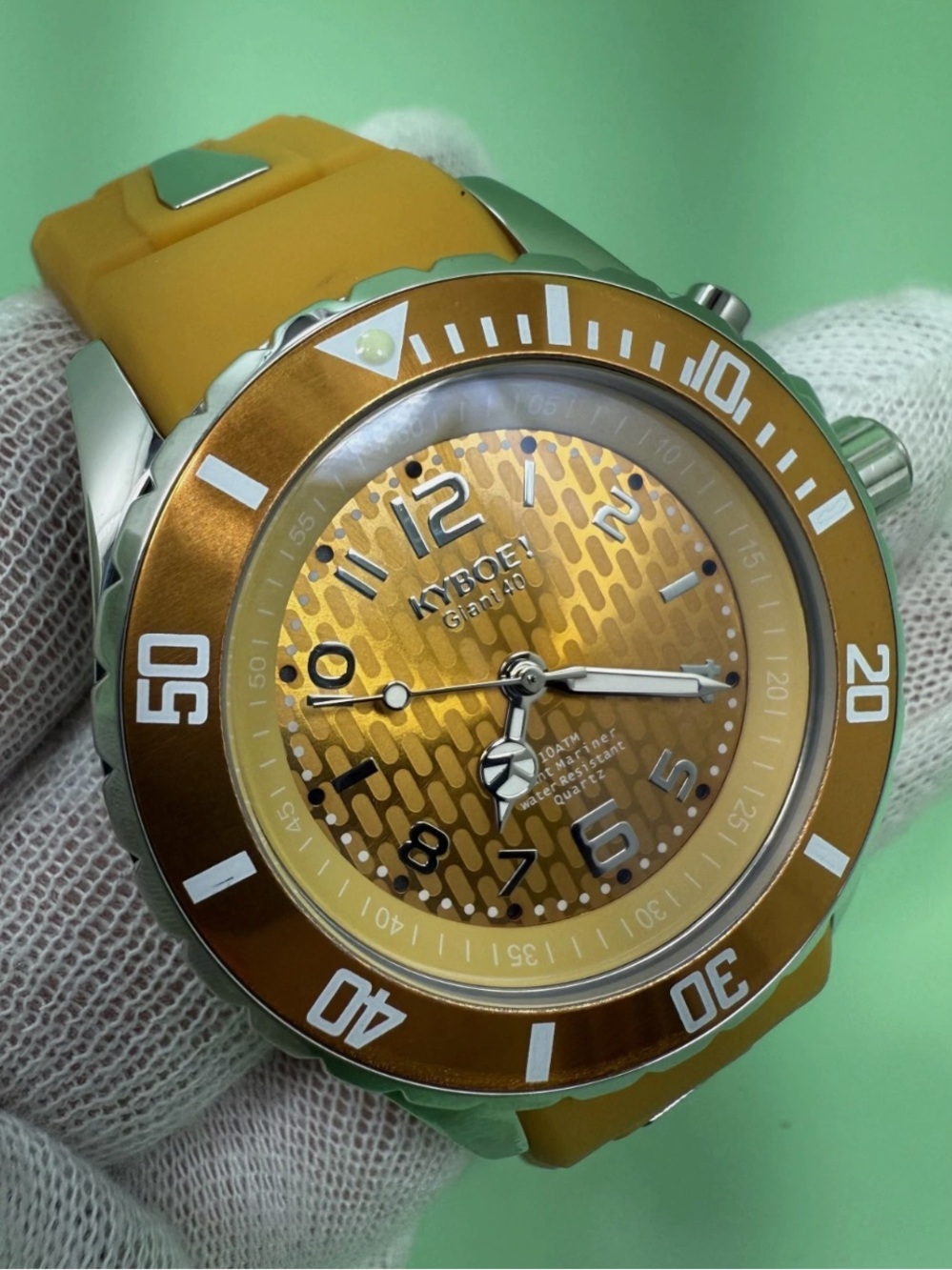 Kyboe Giant Mariner 40mm 10atm water resistant quartz watch Unisex